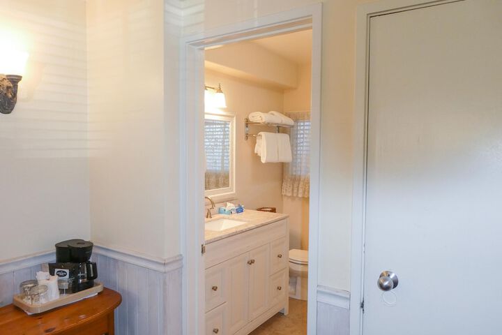 Room 45 of 65
