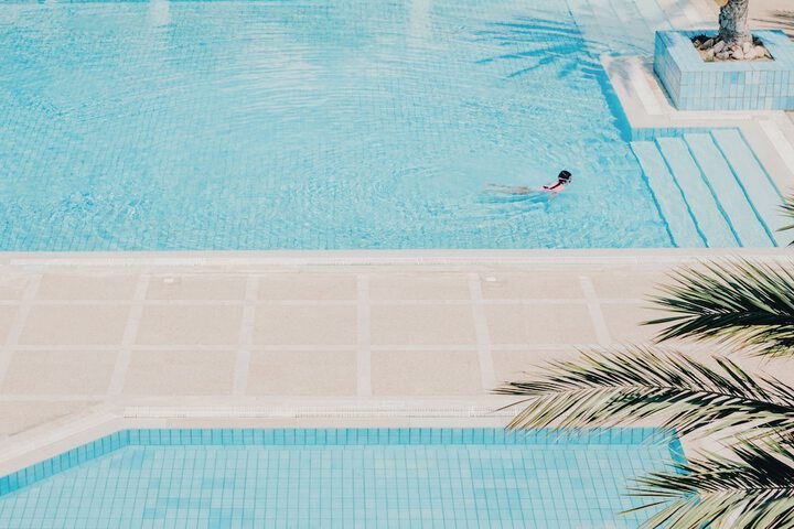 Pool 22 of 33