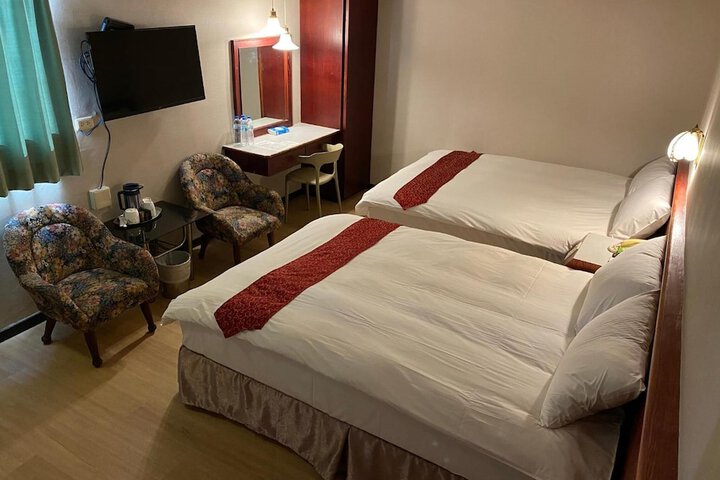 Room 19 of 51
