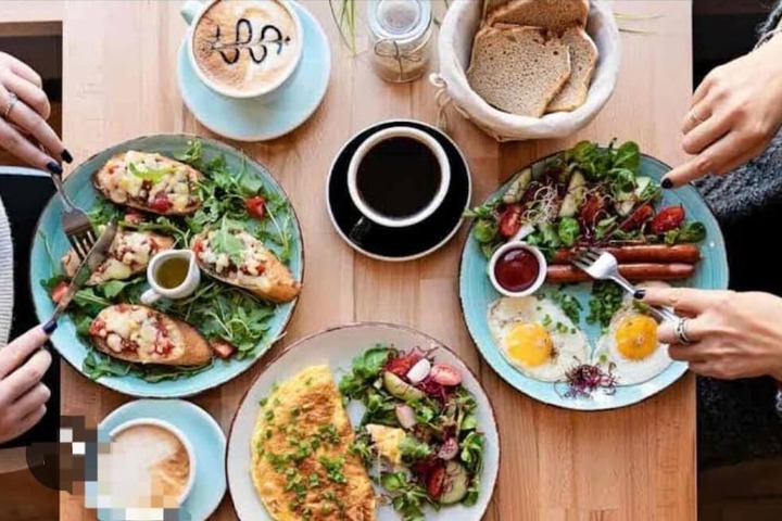 Breakfast/Coffee Service 68 of 78
