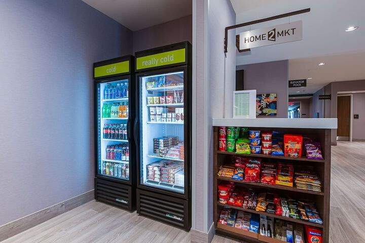 Snack bar
