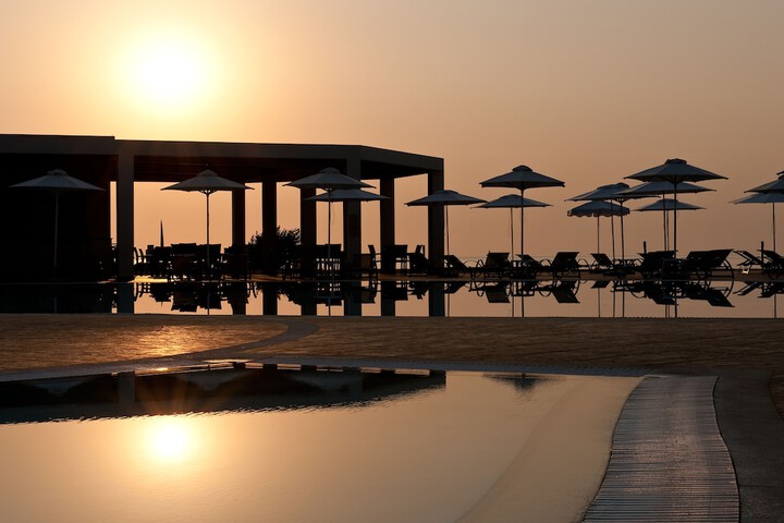Pool Hotel