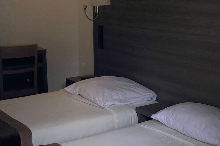 Room 20 of 35