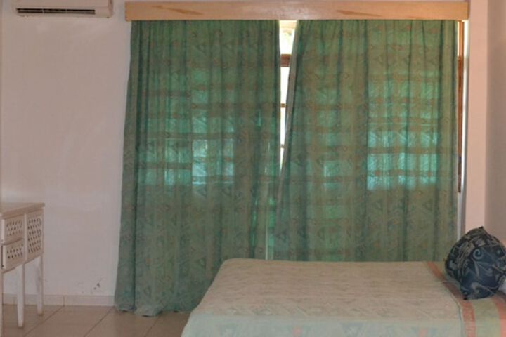 Room 49 of 144