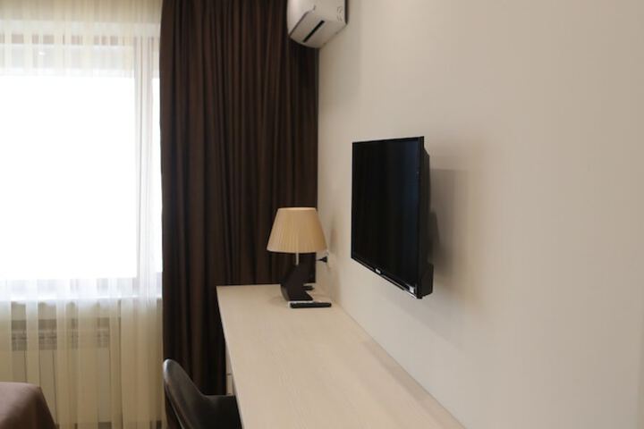 Room 34 of 59
