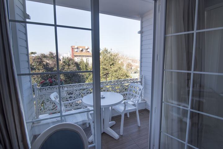 Terrace/Patio 56 of 125