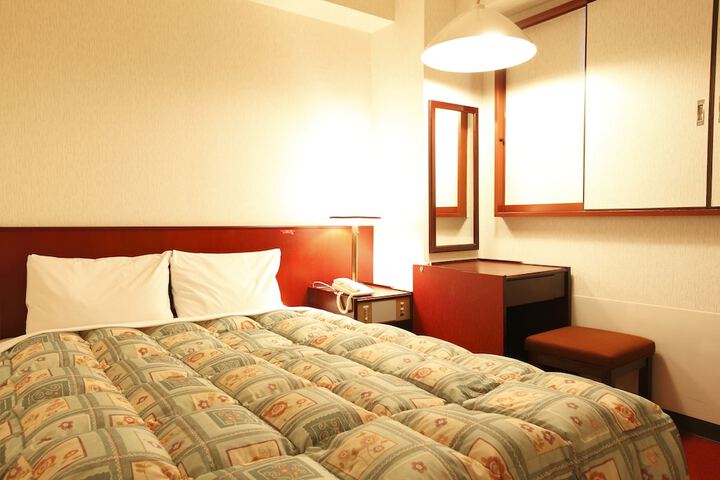Room 15 of 58