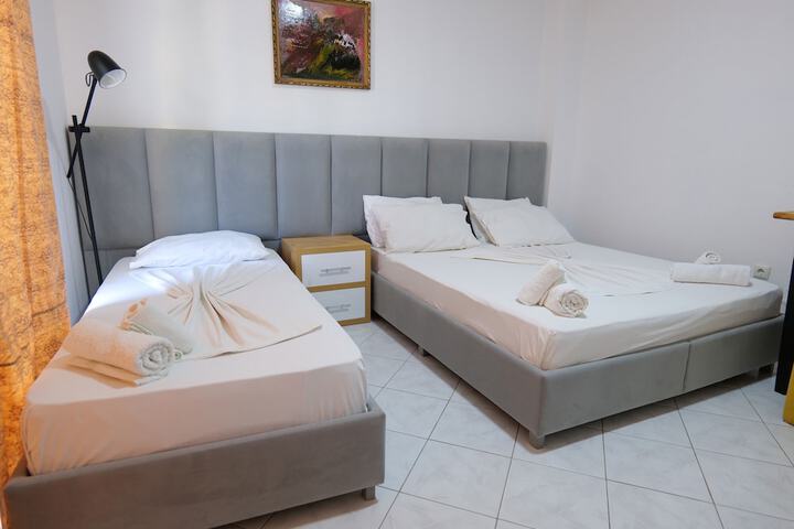 Room 6 of 62