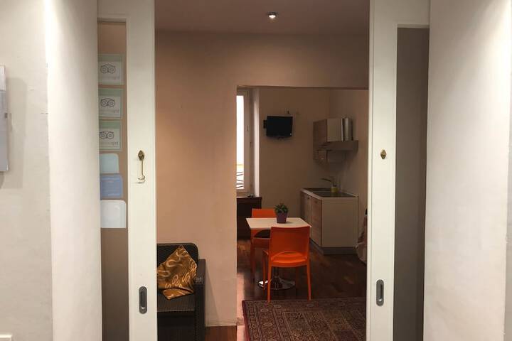 Hotel 2 of 82