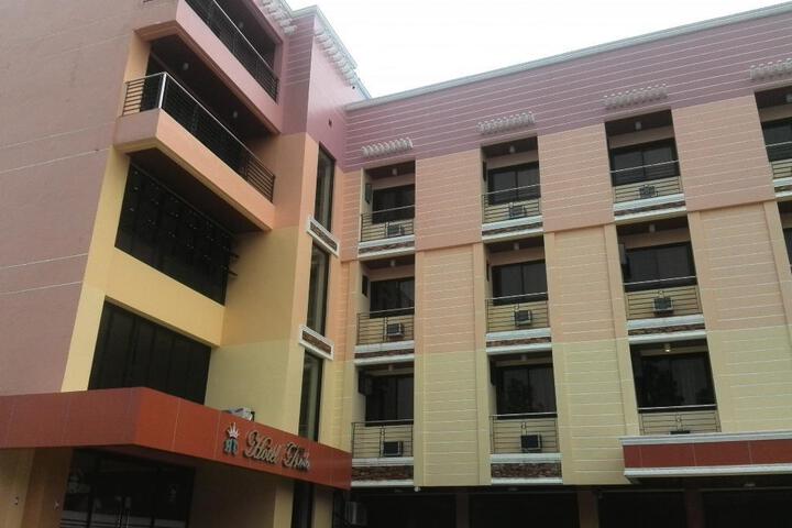 Hotel Trish