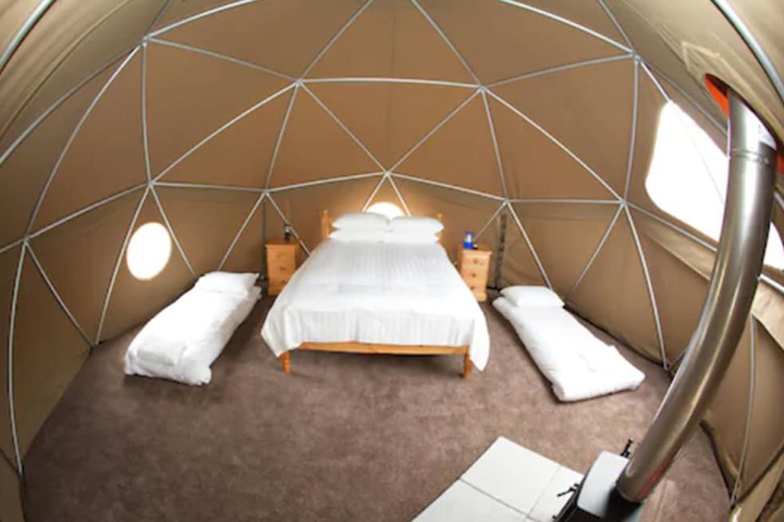 Room 5 of 15