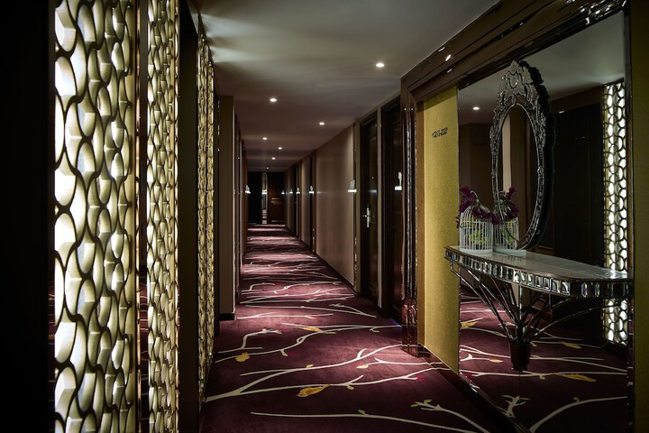 Room 22 of 81