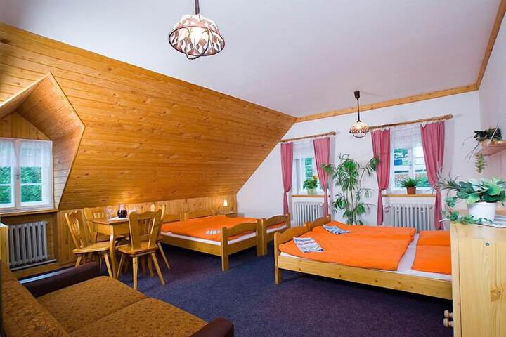 Room 5 of 30