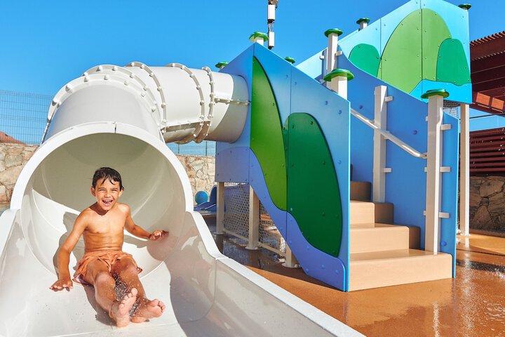 Pool Hotel