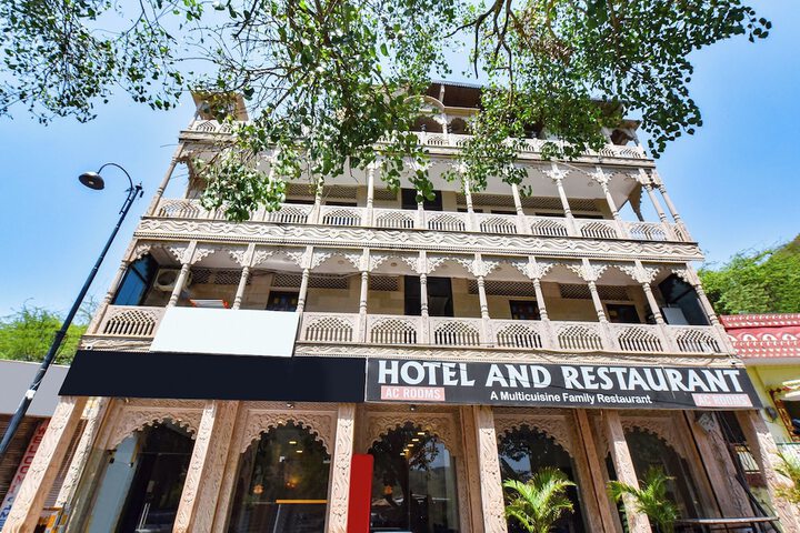 Exterior of FabHotel Moon Stone Near Jawahar Circle - World Trade Park