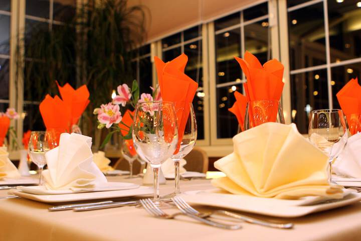 Dining 61 of 118