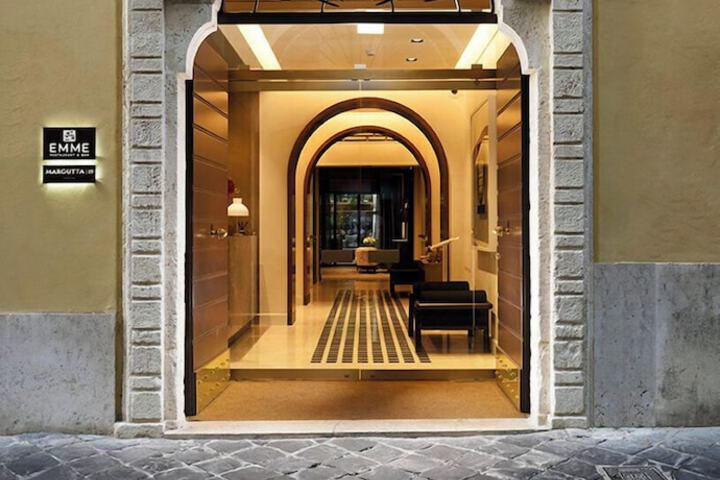 Hotel 67 of 67