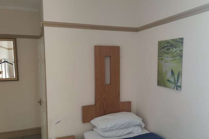 Room 12 of 49