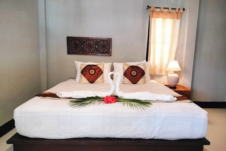 Room 2 of 22