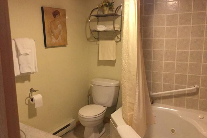 Room 43 of 63