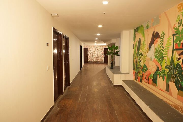 Hotel Interior 5 of 46
