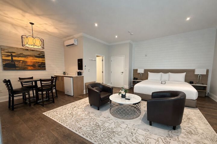 Room 45 of 116