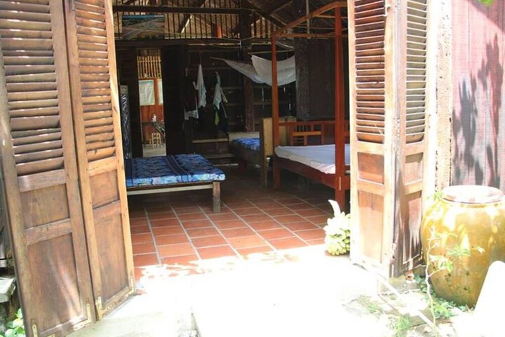 Peaceful Homestay in the Middle of Fruit Garden - Room With Four Double Beds in Ben Tre