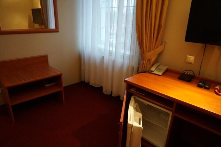 Room 21 of 60
