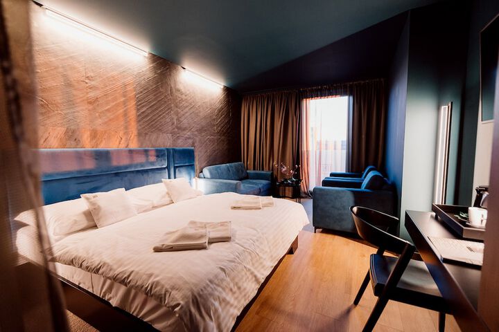 Room 21 of 59