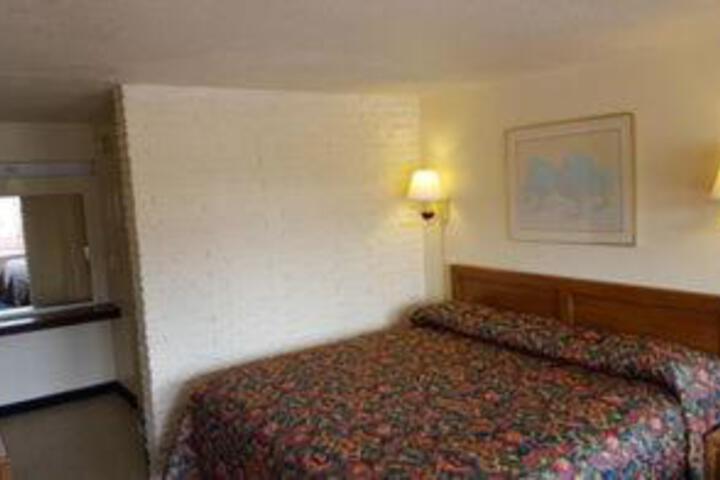 2 Double Beds (1 of 2)