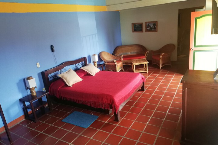 Room 8 of 39