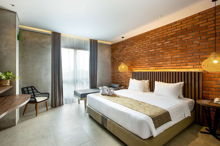 Room 26 of 64
