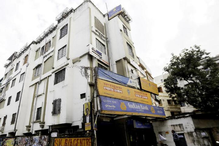 Hotel O Red Velvet Siddhi Vinayak