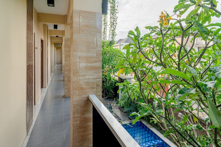 Terrace/Patio 24 of 41
