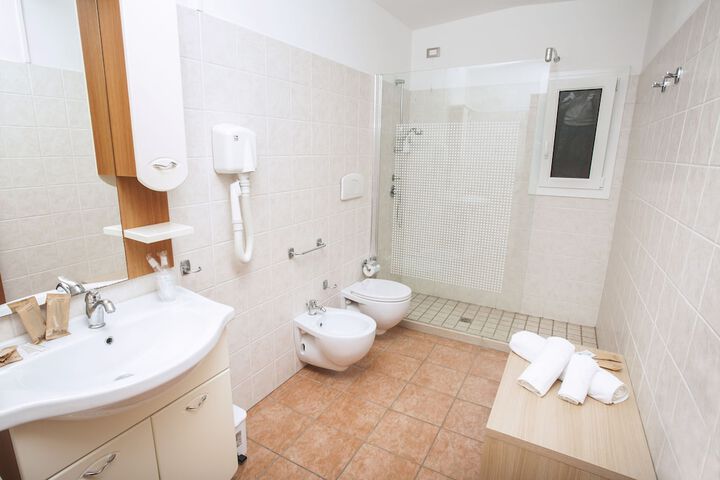 Clean Restrooms