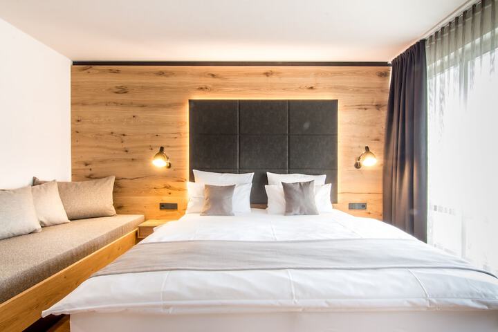 Room 21 of 56