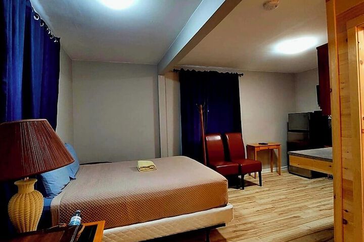Room 54 of 117