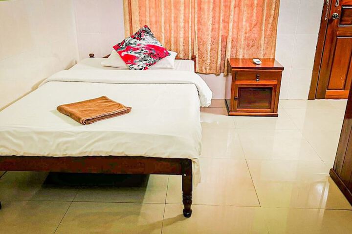 Room 15 of 39