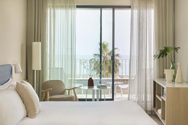 Room 22 of 162