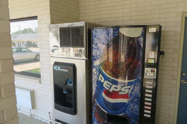 Vending machine