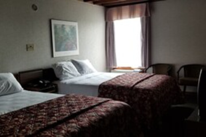 Room 40 of 51