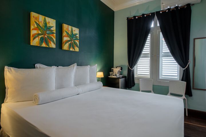 Room 21 of 116