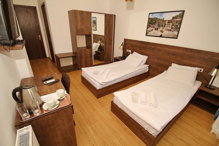 Room 47 of 134