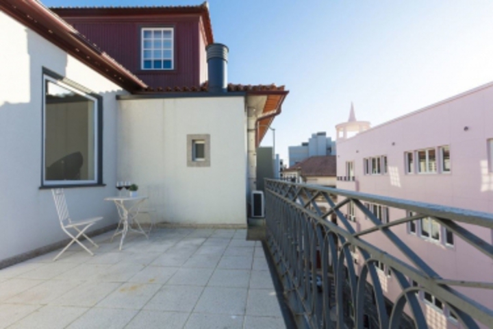 General 4 of 10