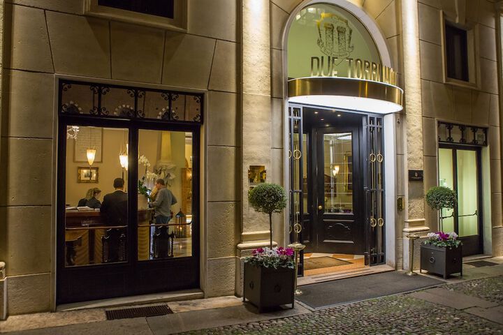 Hotel 85 of 90