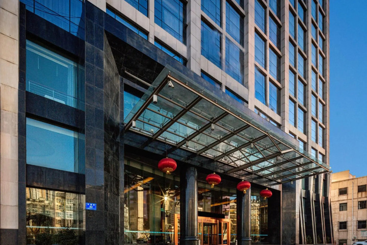 DATONG HOWARD JOHNSON JINDI PLAZA