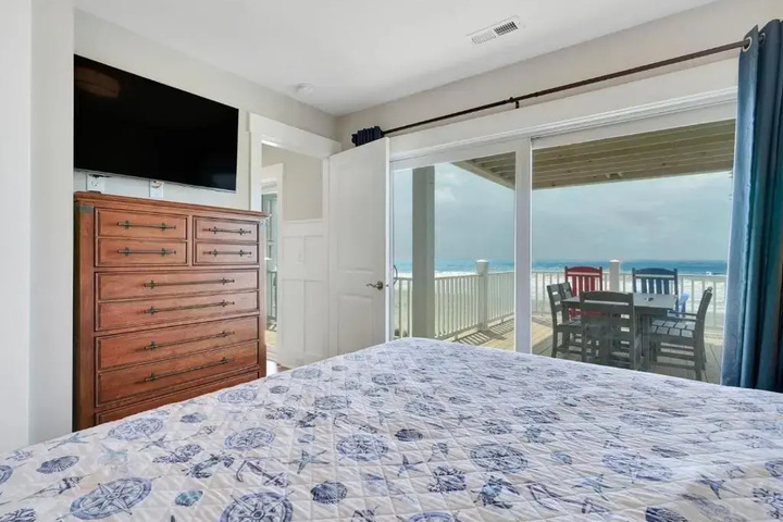 Room 2 of 24