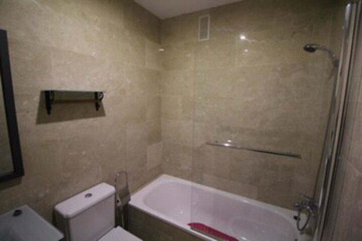 Room 2 of 29