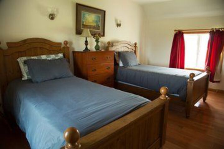 Room 37 of 103