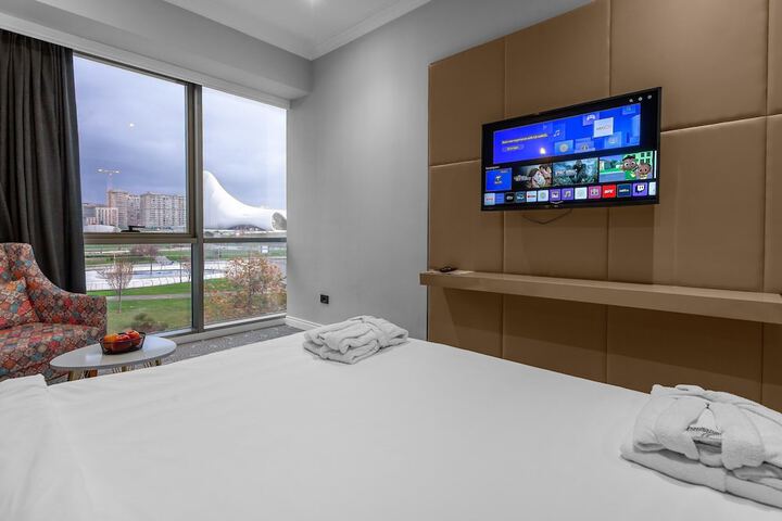 Room 55 of 173